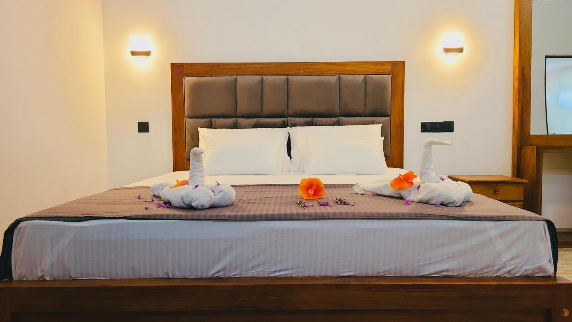 Weligama Bay House Hotel Buitenkant foto