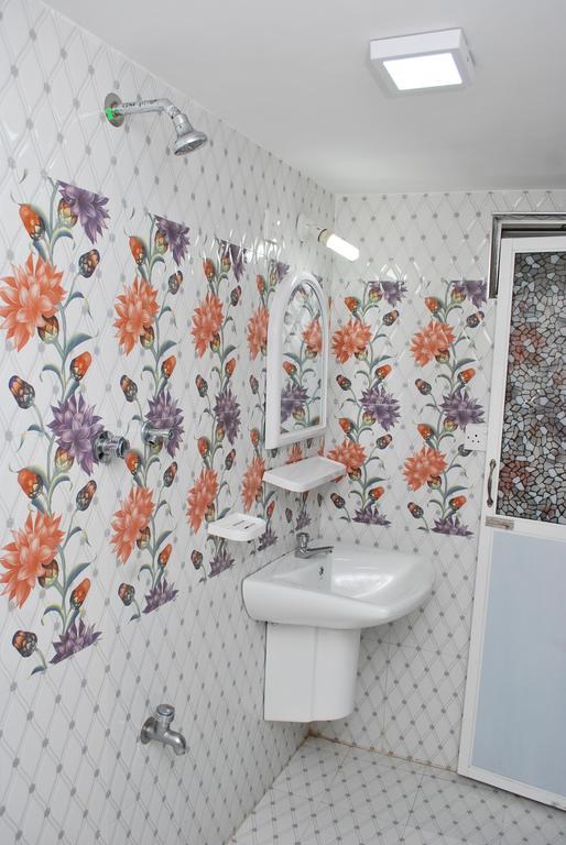 Weligama Bay House Hotel Kamer foto